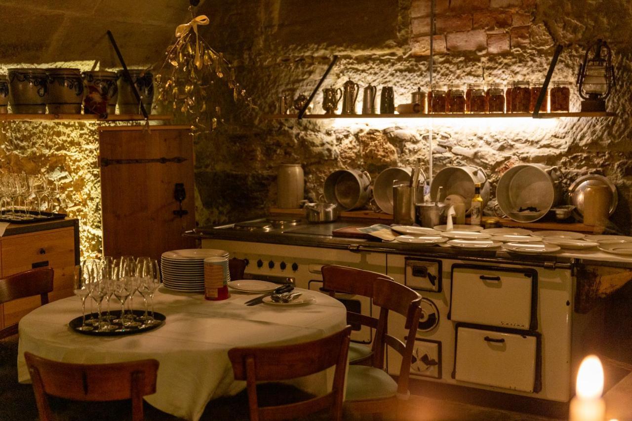 Gasthof Zum Schluessel La Meridienne Fribourg Sa ويبرستوف المظهر الخارجي الصورة